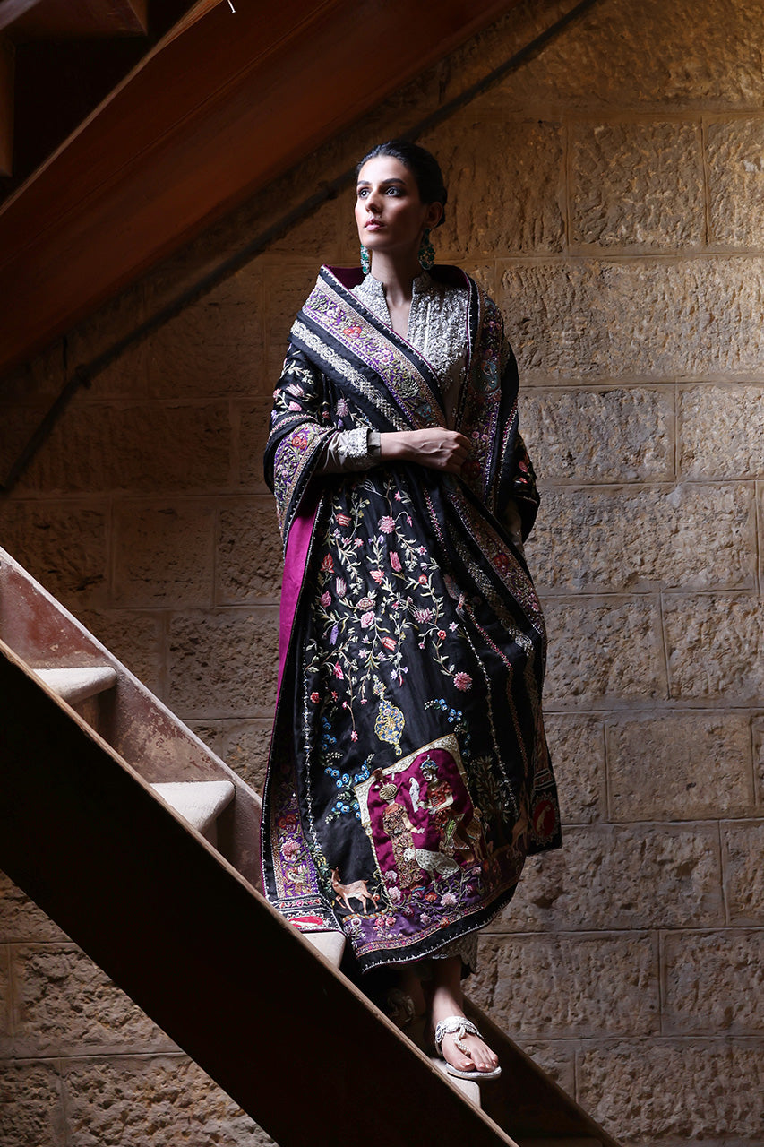 Black Resham Aari Zardozi Pure Jamawar Chadar (1-Pc) - Image 1