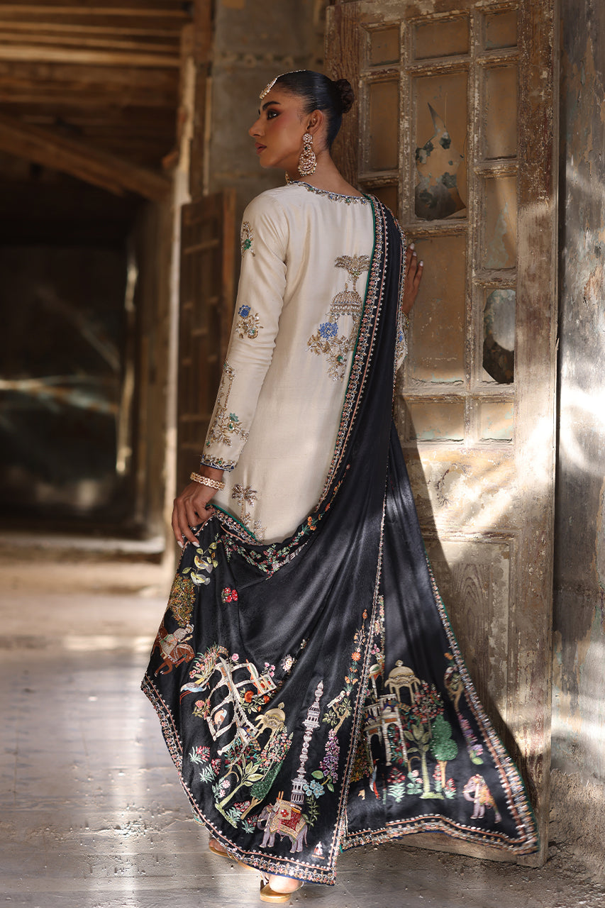 Pakistani Black Zardozi Resham Jamawar Silk Chadar (1-Pc) - Image 2