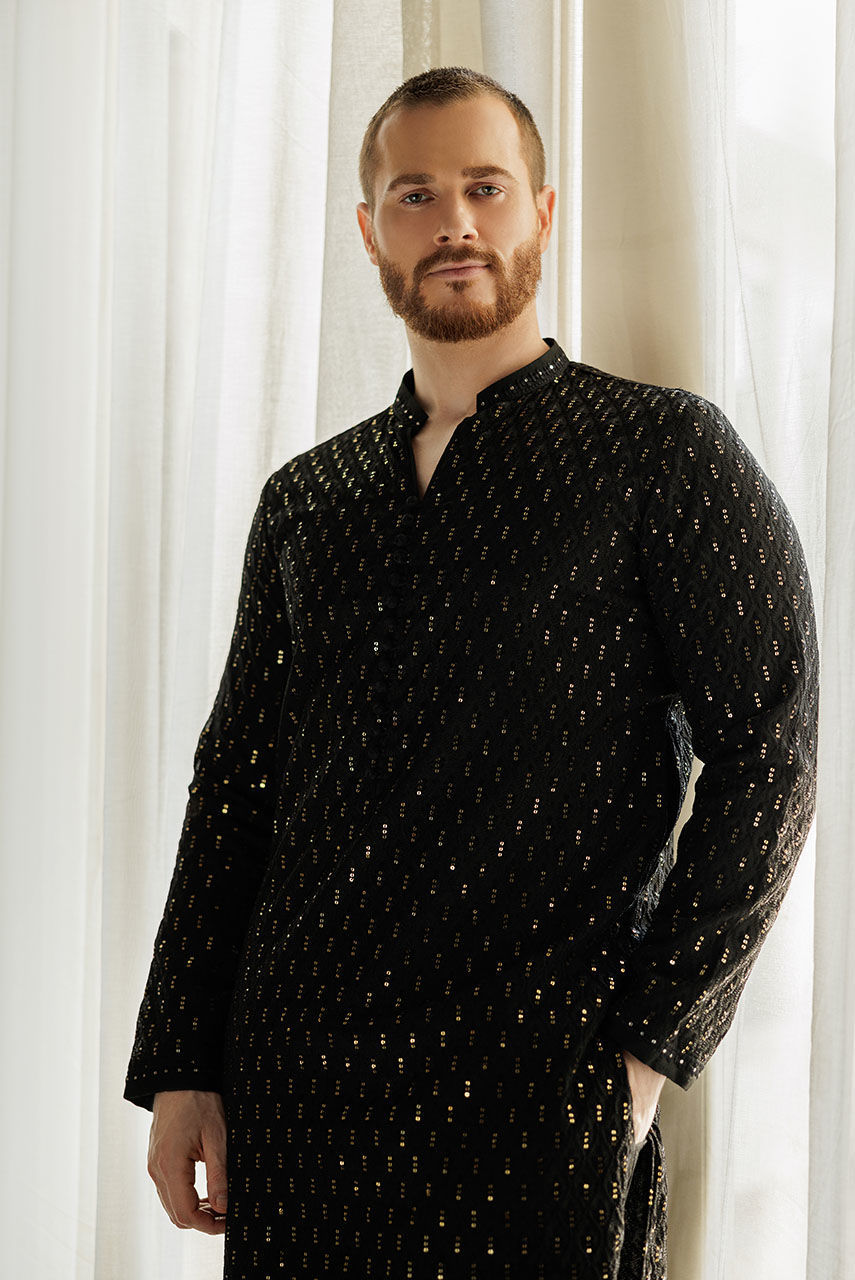 Black Embroidered Cotton-Silk Kurta Pajama (2-Piece) - Image 2