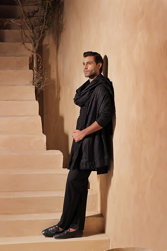 Black Embroidered Khaddi Cotton Kurta Set (3-Piece) - Image 4