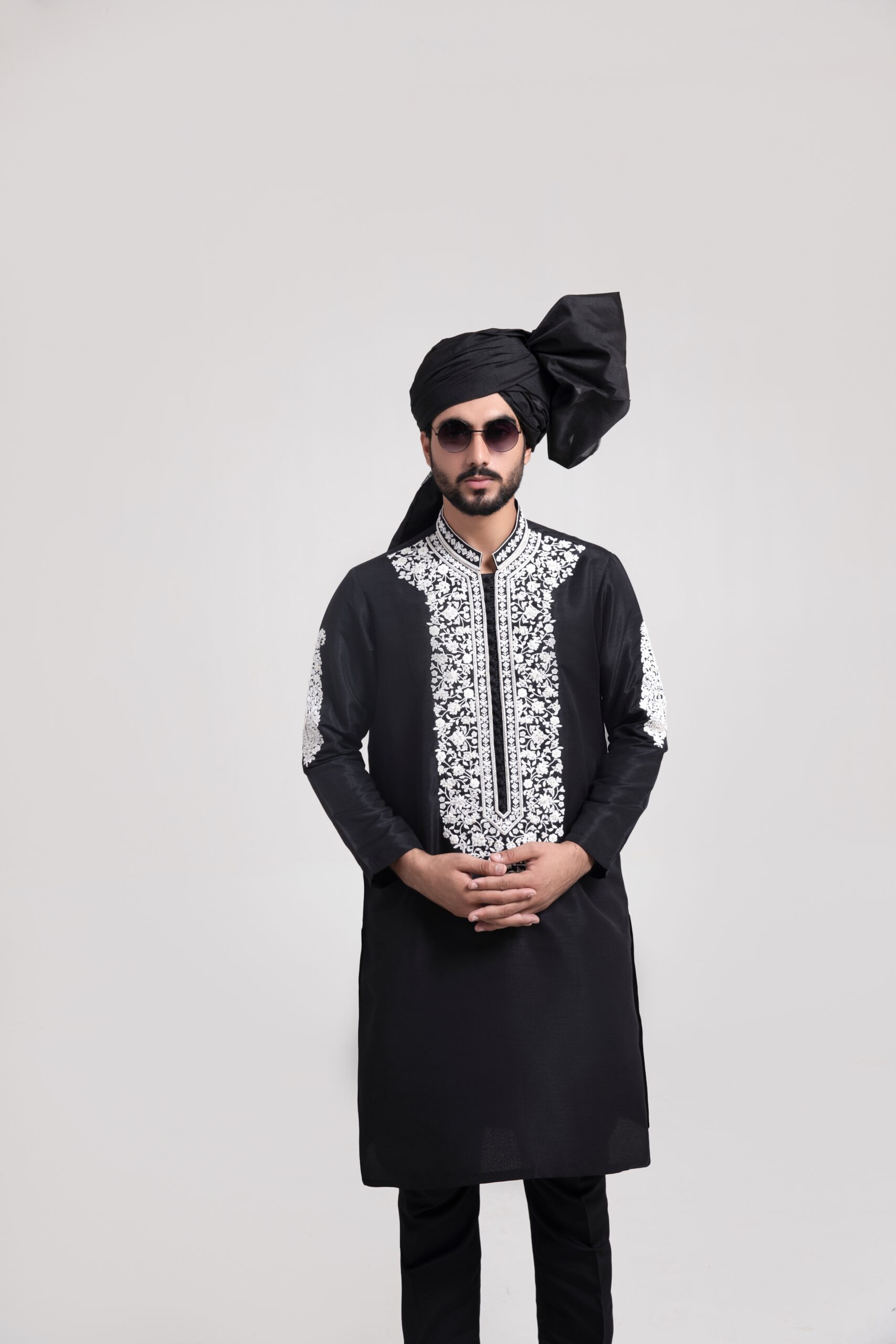 Black Embroidered Silk-Blend Kurta (2-Piece) - Image 1