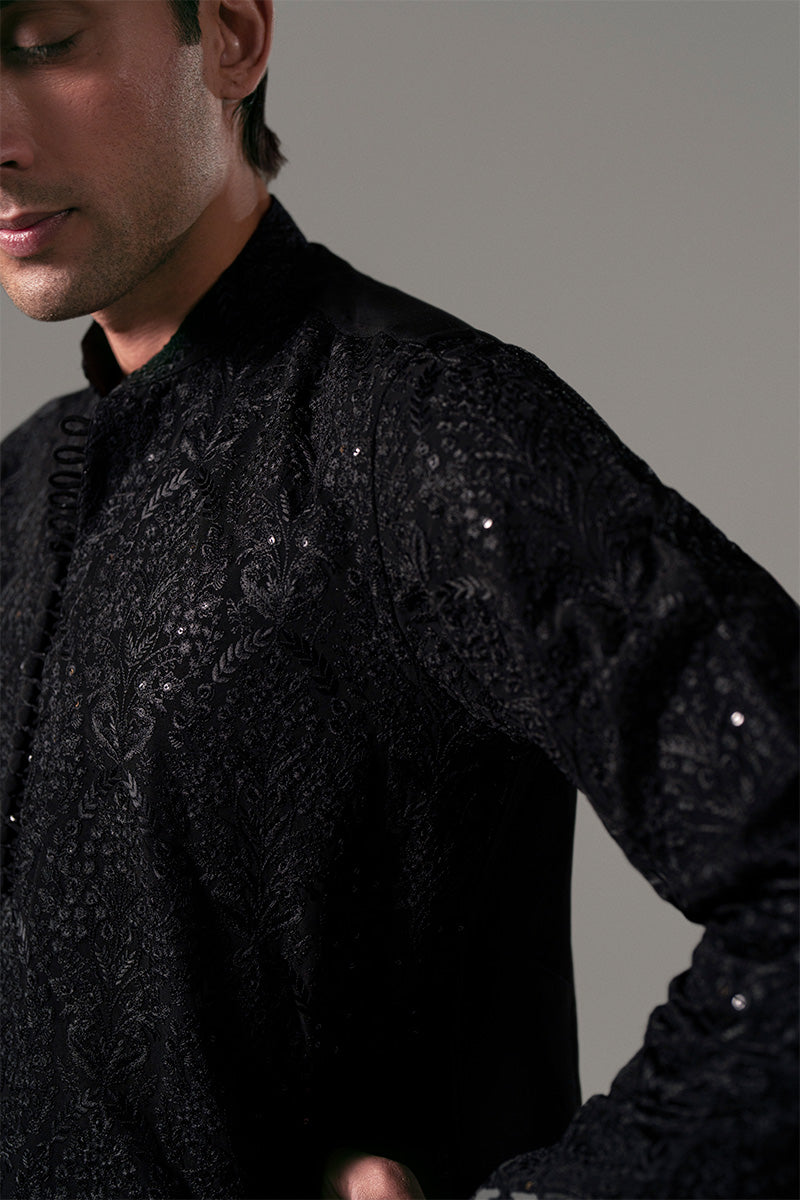 Black Sequinned Silk-Blend Paisley Kurta Pajama (2-Piece) - Image 3
