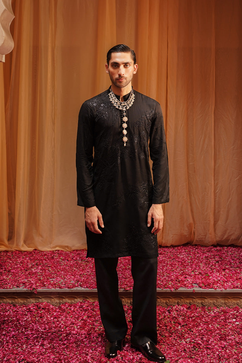 Black Embroidered Silk Kurta Pajama (2-Piece) - Image 1