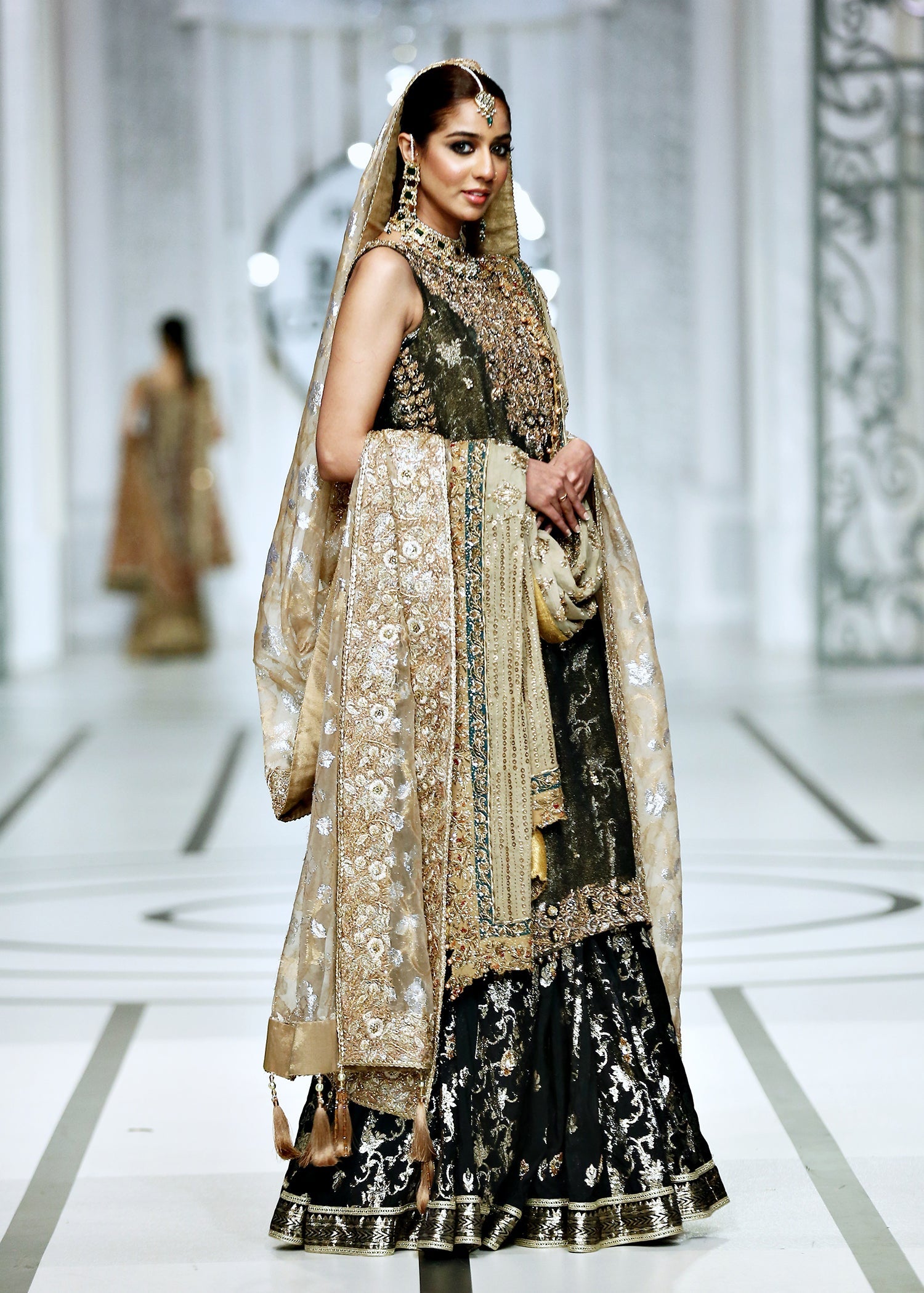 Pakistani Black & Gold Embroidered Shabnum Mesori Gharara (3-Piece) - Image 10