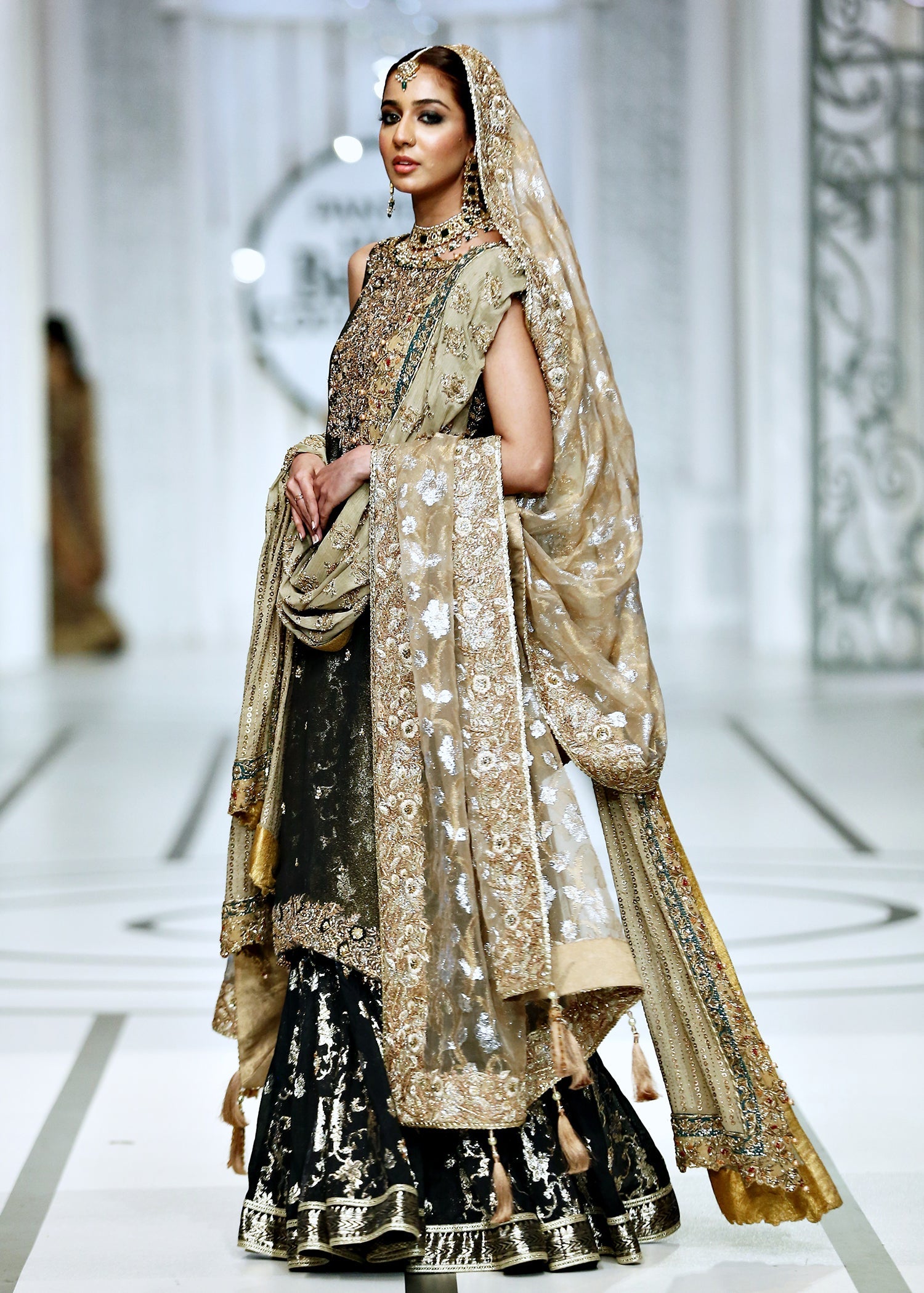Pakistani Black & Gold Embroidered Shabnum Mesori Gharara (3-Piece) - Image 9
