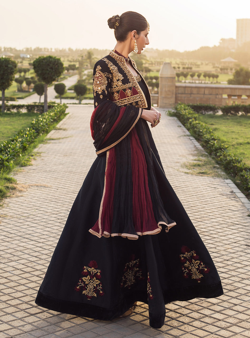 Pakistani Black Embellished Raw Silk Gown (3-Piece) - Image 6