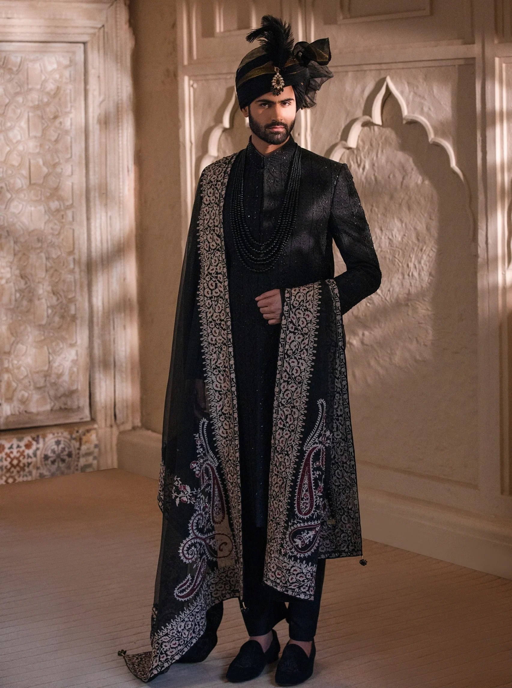 Black Embroidered Textured Silk-Blend Sherwani (3-Piece) - Image 3