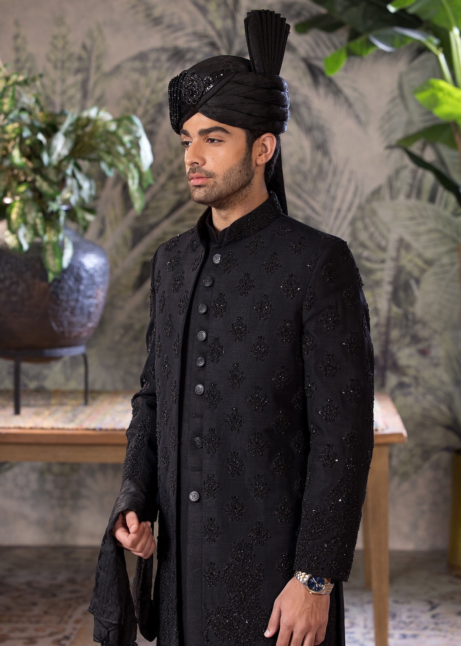 Black Hand-Embroidered Jamawar Sherwani (5-Piece) - Image 2