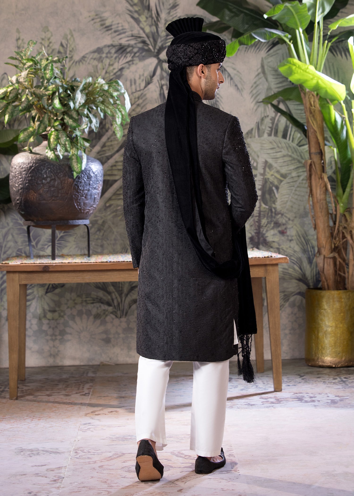 Black Jamawar Embroidered Sherwani (4-Piece) - Image 6
