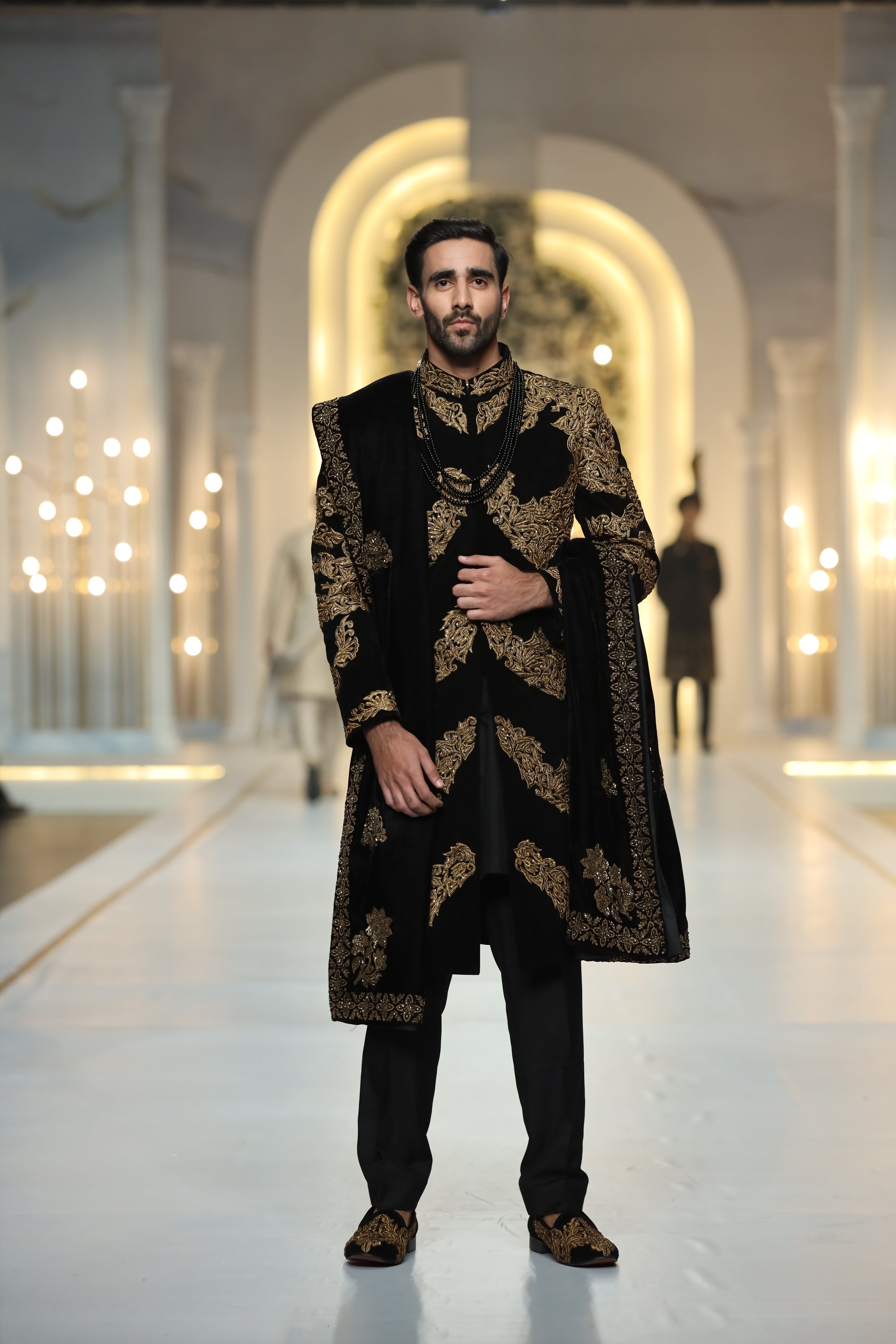 Black Golden Embroidered Velvet Groom Sherwani (3-Piece) - Image 2