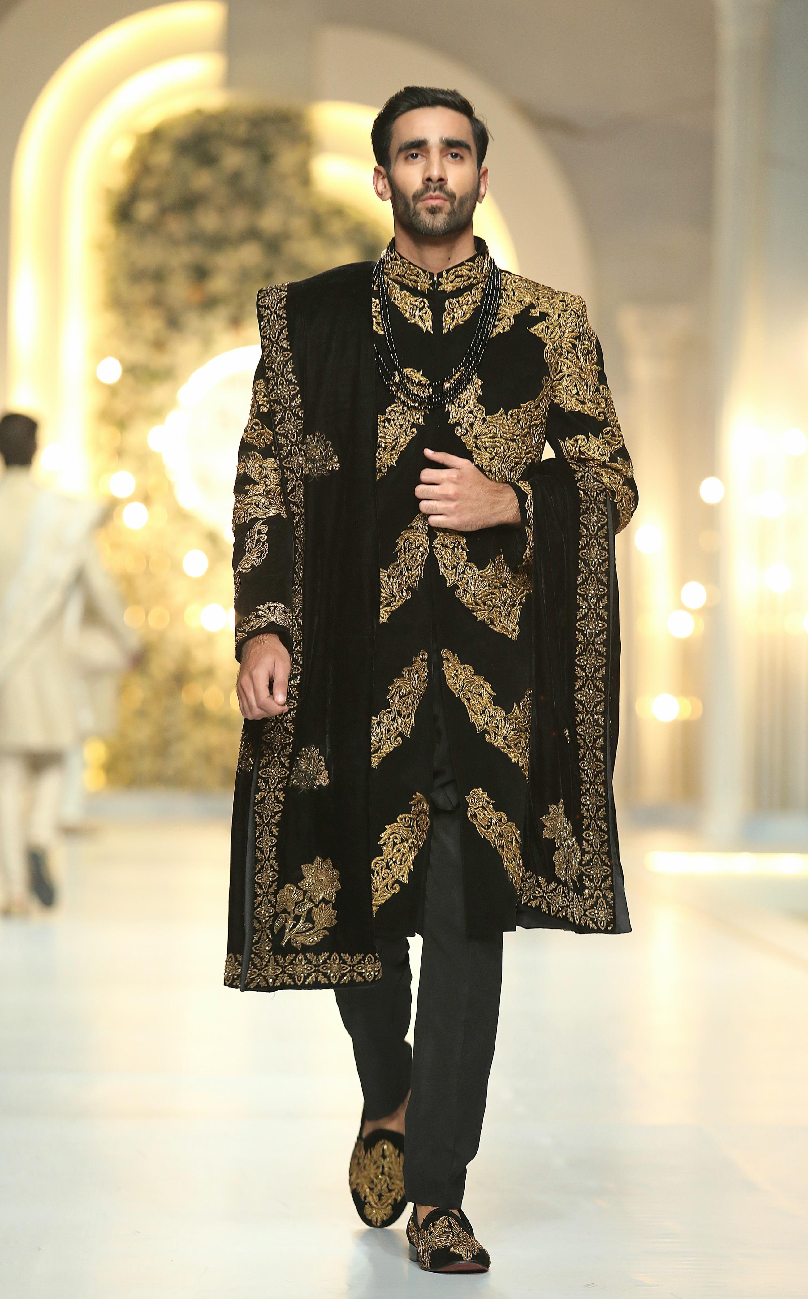 Black Golden Embroidered Velvet Groom Sherwani (3-Piece) - Image 3