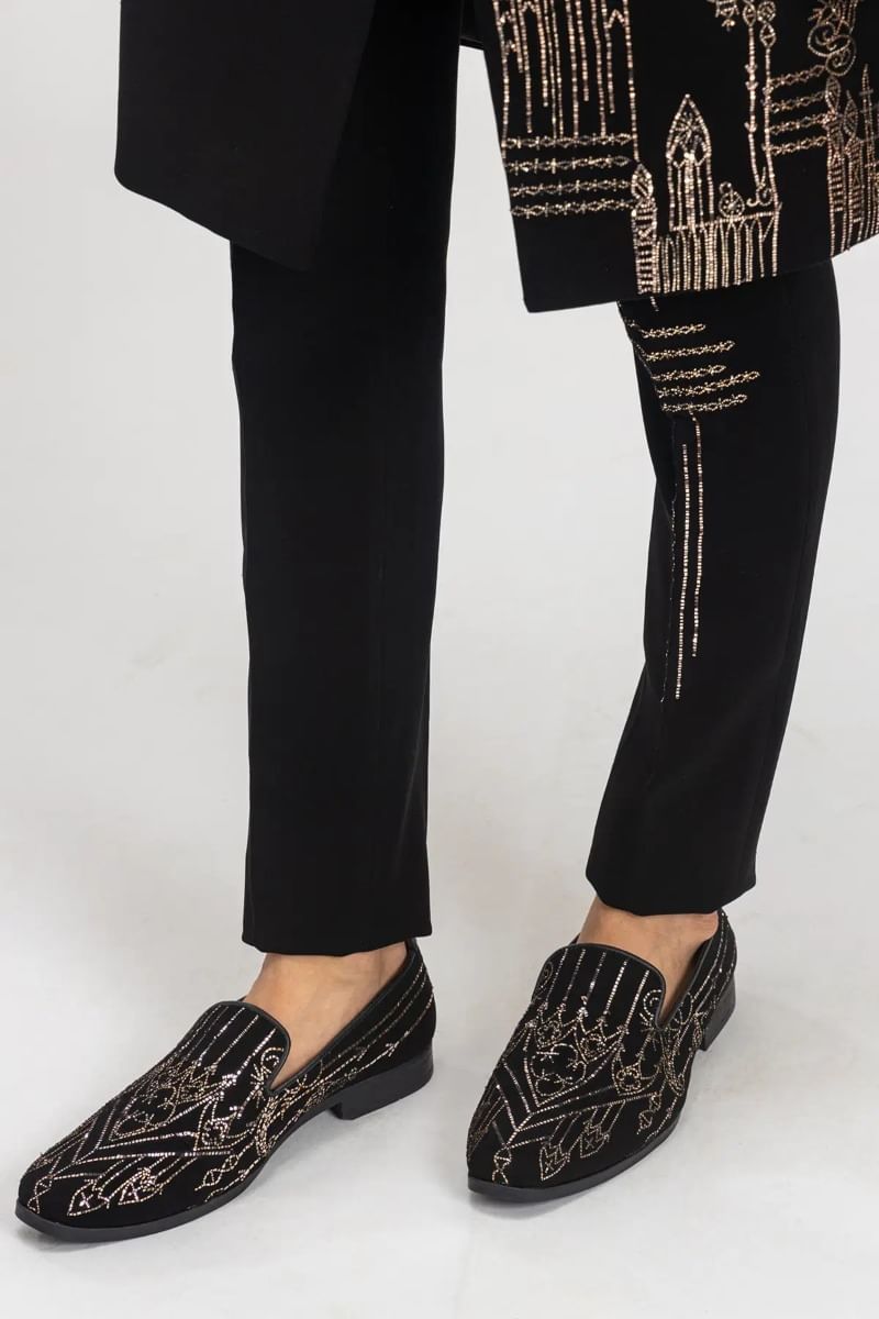 Black Kamdhani Embroidered Italian Fabric Sherwani (2-Piece) - Image 5