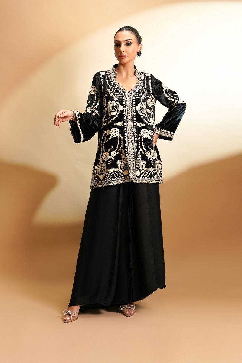 Black Aari Embroidered Velvet & Silk Jacket Set (2-Piece) - Image 1