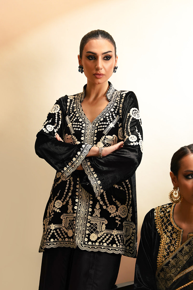 Black Aari Embroidered Velvet & Silk Jacket Set (2-Piece) - Image 8