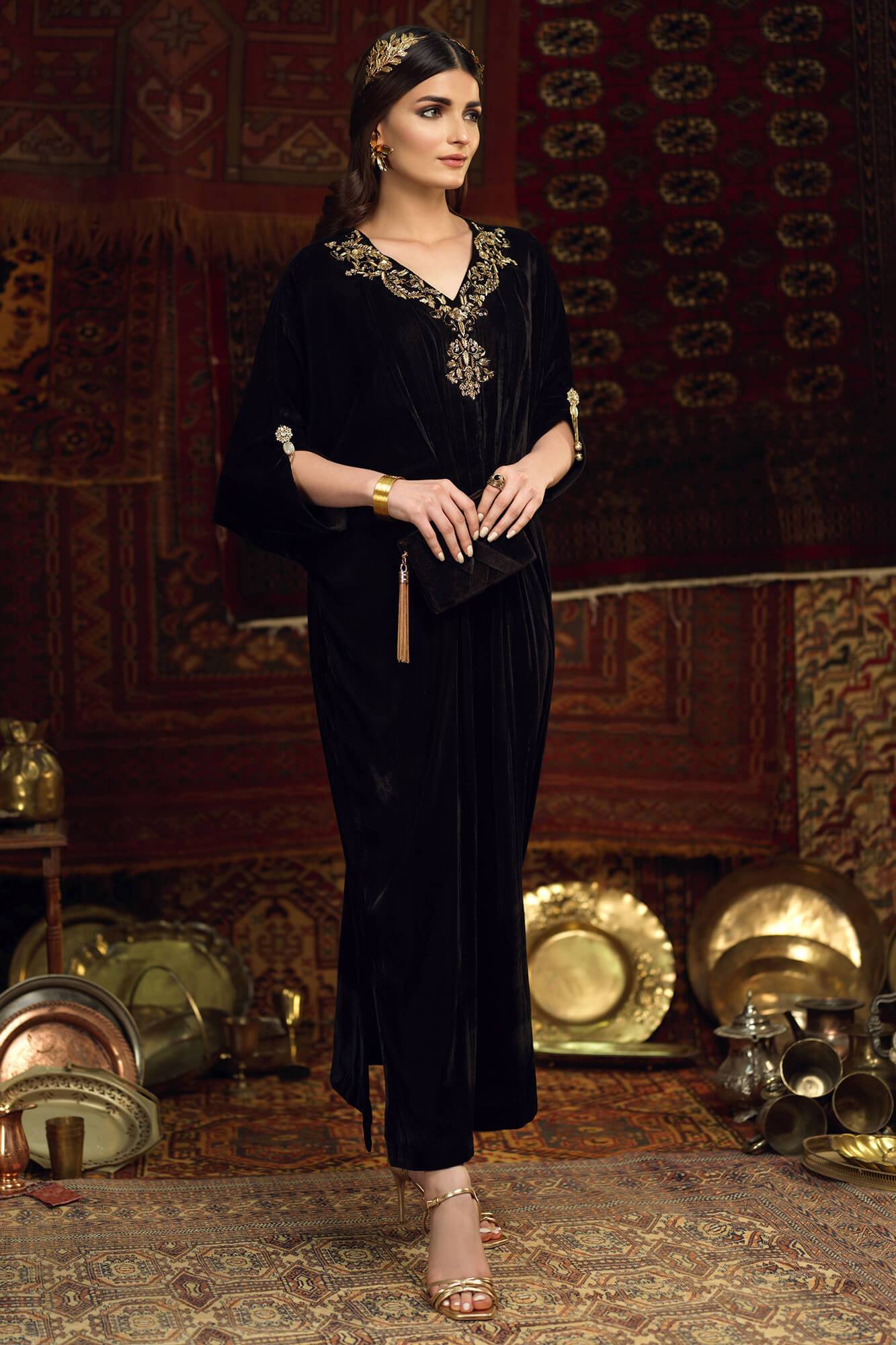 Black Embellished Velvet Kaftan Dress (1-Pc) - Image 2
