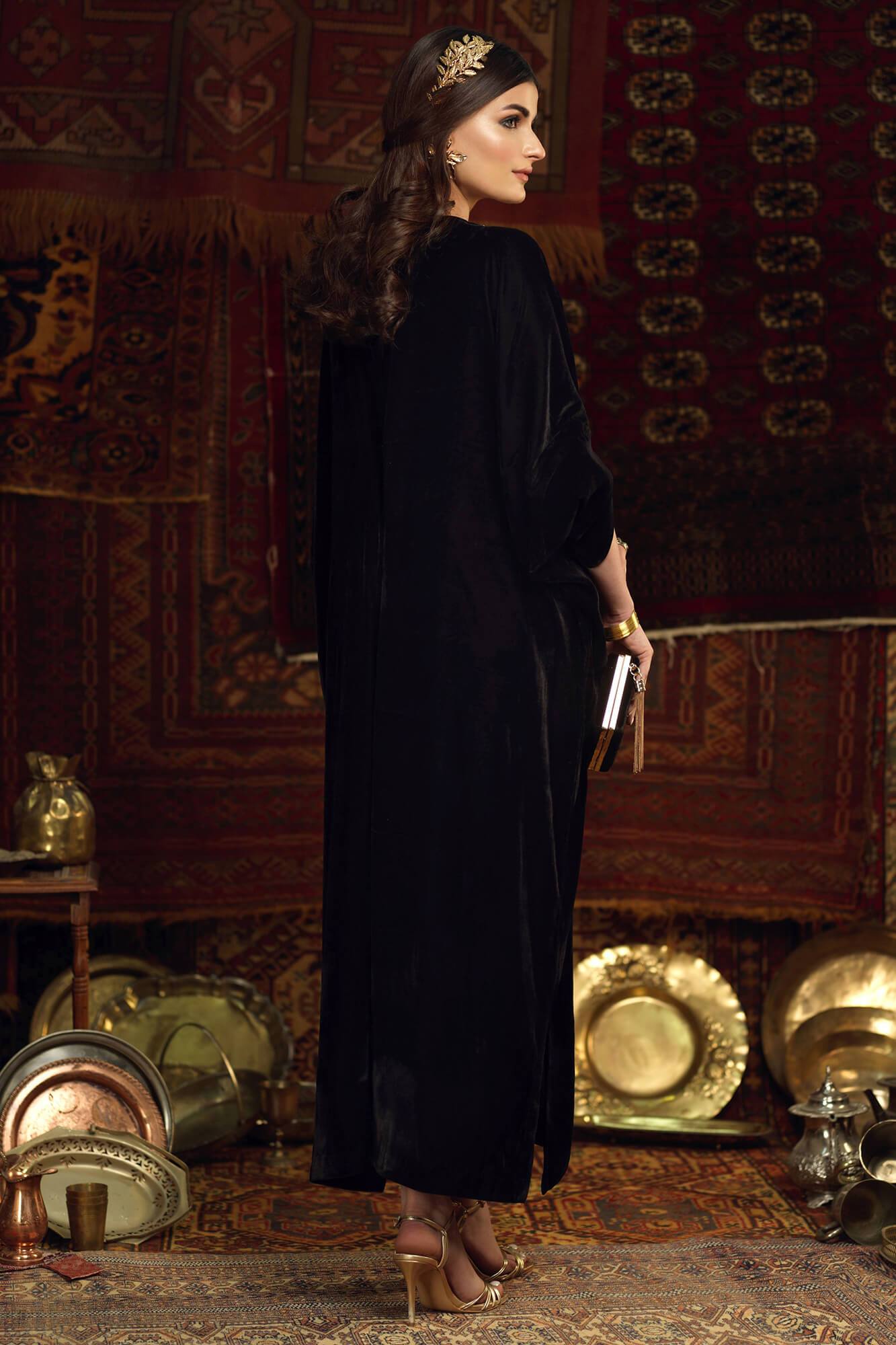 Black Embellished Velvet Kaftan Dress (1-Pc) - Image 3