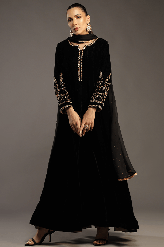 Pakistani Black Embroidered Velvet Kalidaar Dress (3-Piece) - Image 2