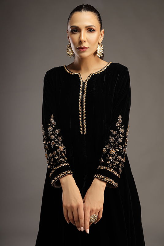 Pakistani Black Embroidered Velvet Kalidaar Dress (3-Piece) - Image 5