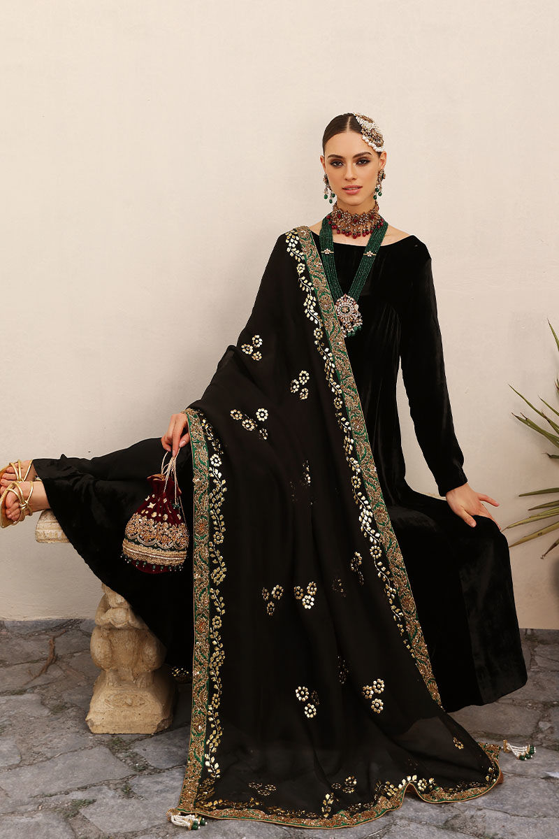 Pakistani Black Kaamdani Velvet Kalidaar Dress (3-Piece) - Image 2