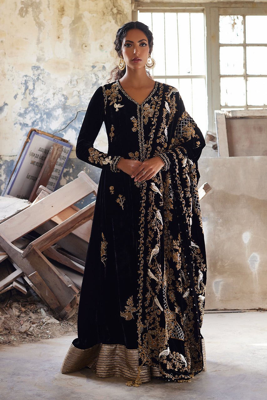 Pakistani Black Zardozi & Vasli Velvet Kalidar (3-Piece) - Image 5