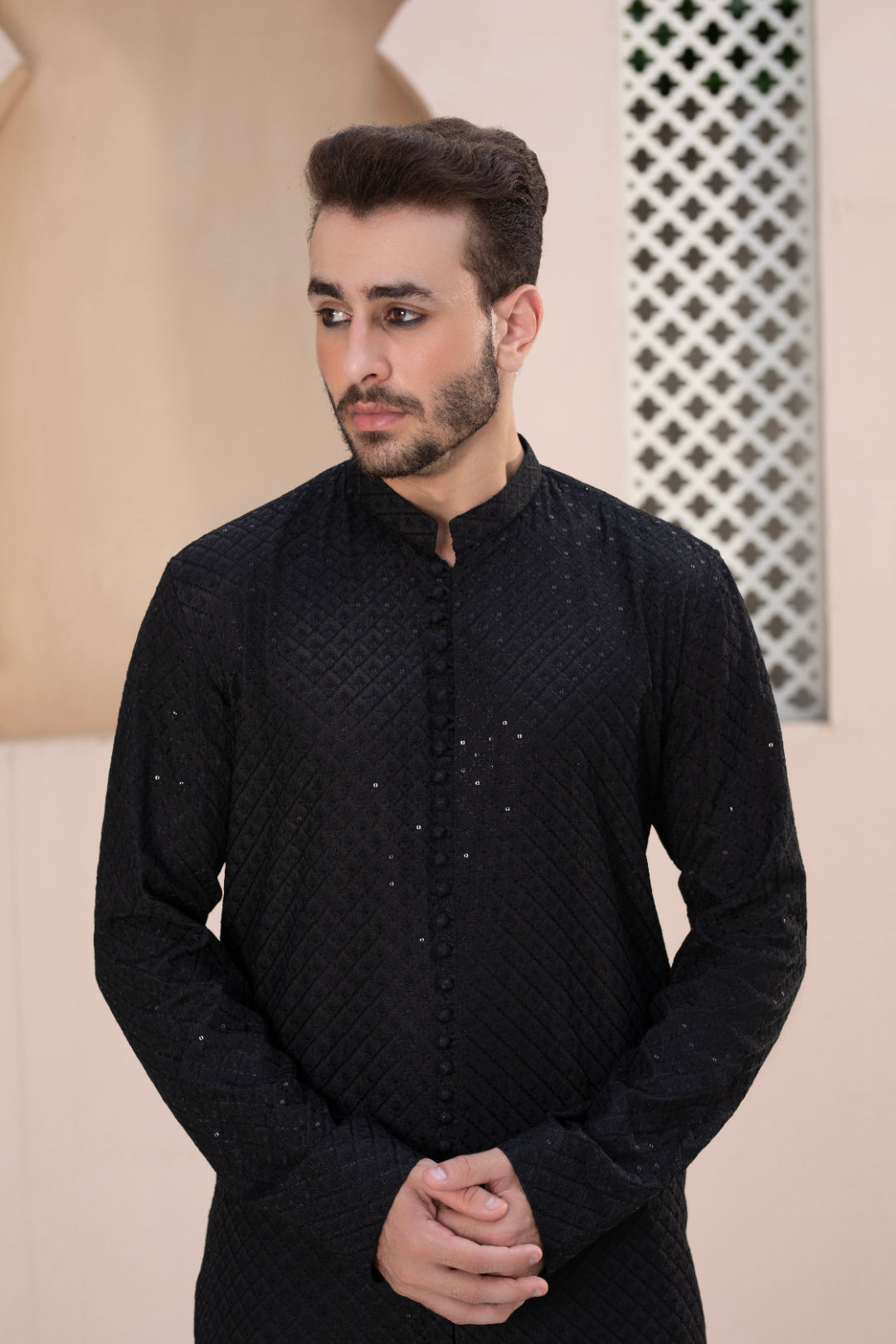 Black Embroidered Silk Kurta Pajama (2-Piece) - Image 4