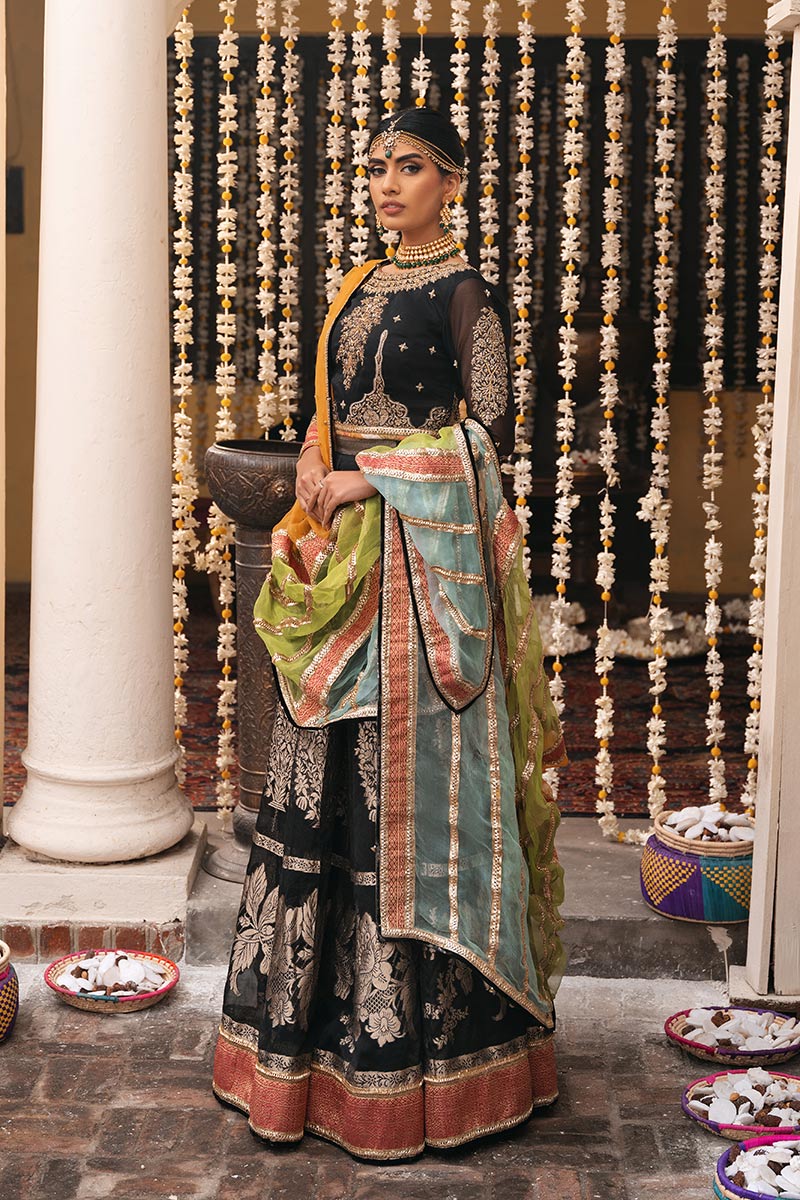 Pakistani Black Zardozi Banarasi Organza Lehenga Choli (3-Piece) - Image 4
