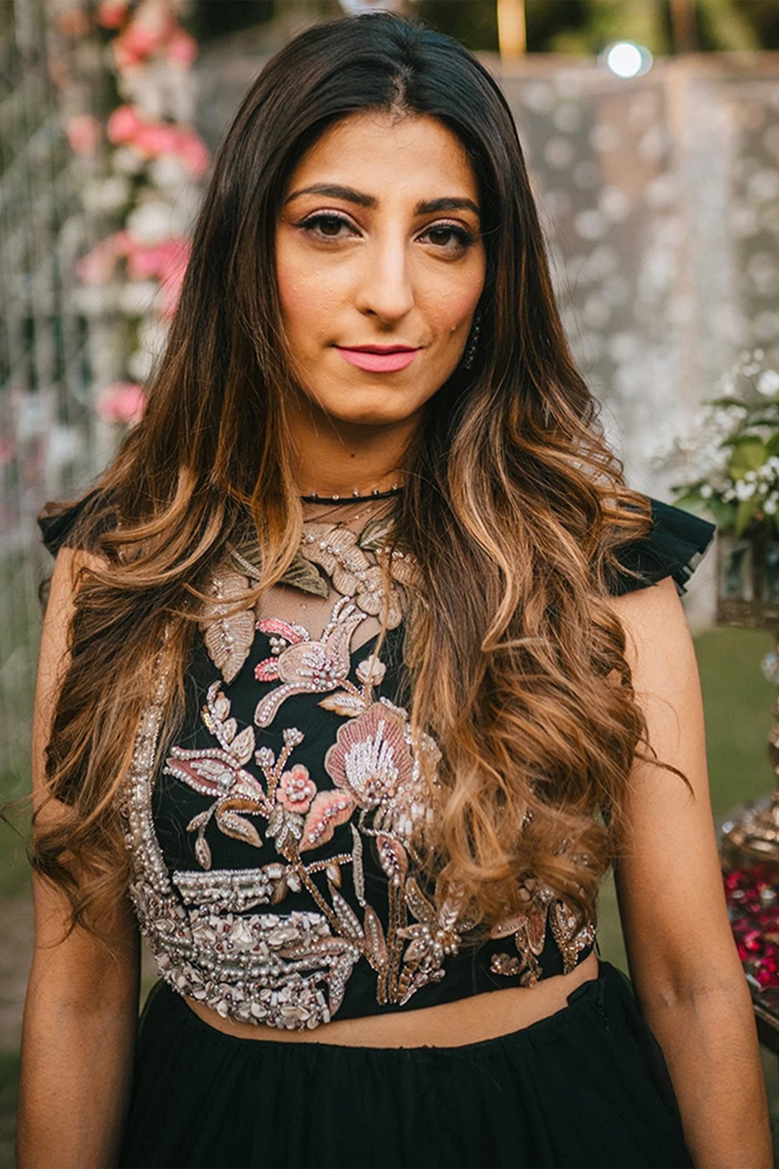 Pakistani Black 3D Jewel Embroidered Net Lehenga (2-Piece) - Image 2