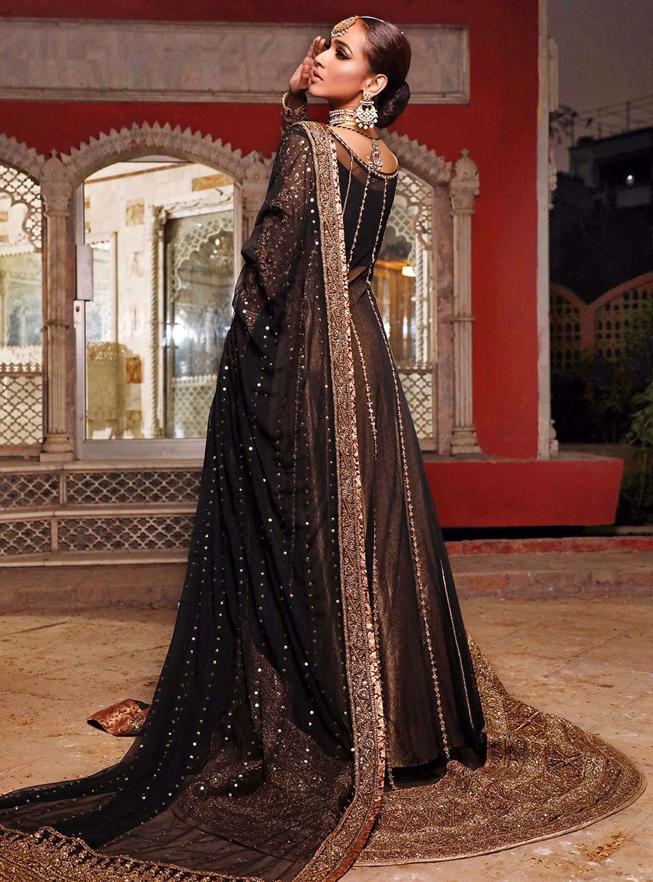 Pakistani Black & Gold Embroidered Net Bridal Lehenga (3-Piece) - Image 3