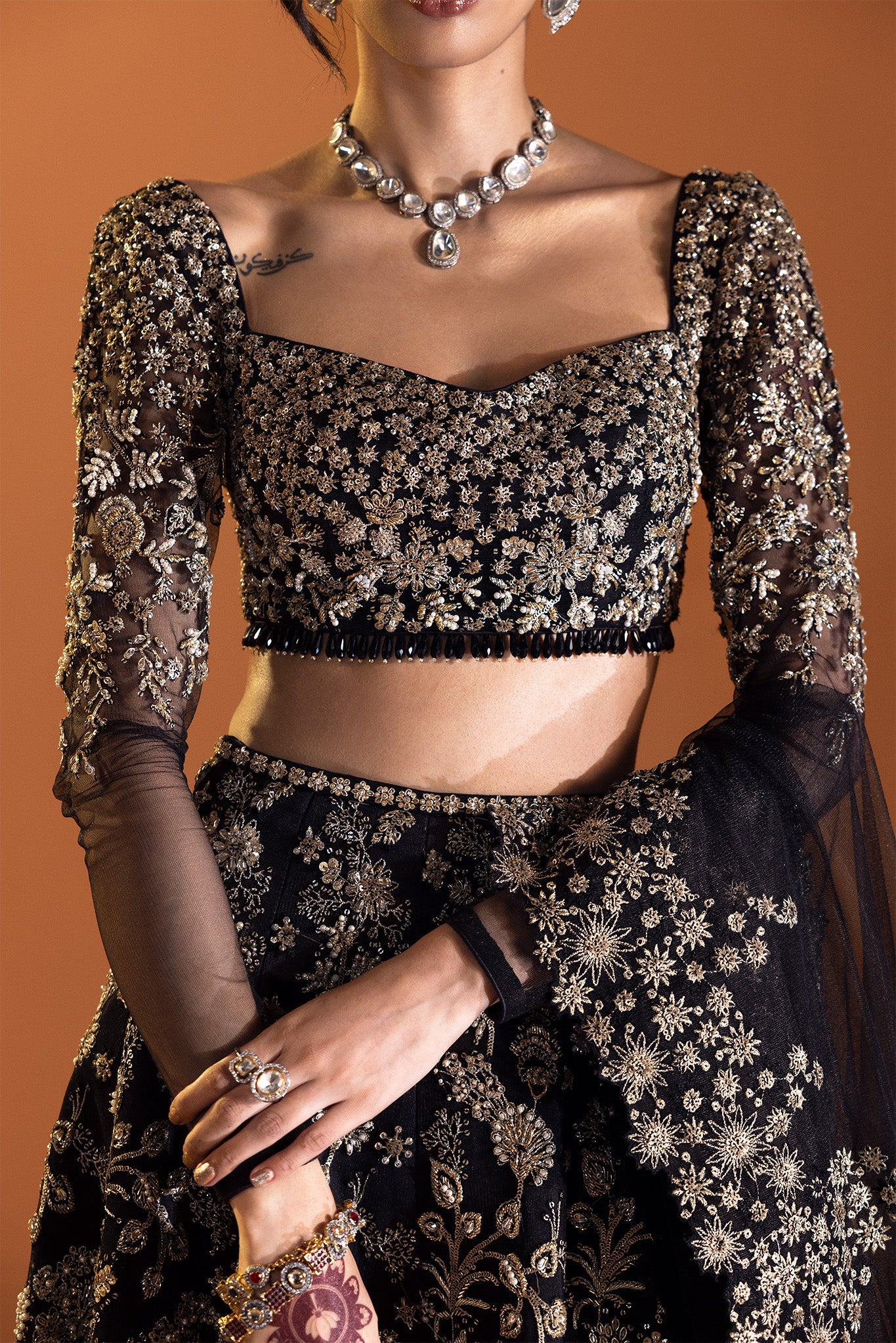 Pakistani Black Gold Embroidered Net Lehenga Choli (3-Piece) - Image 5