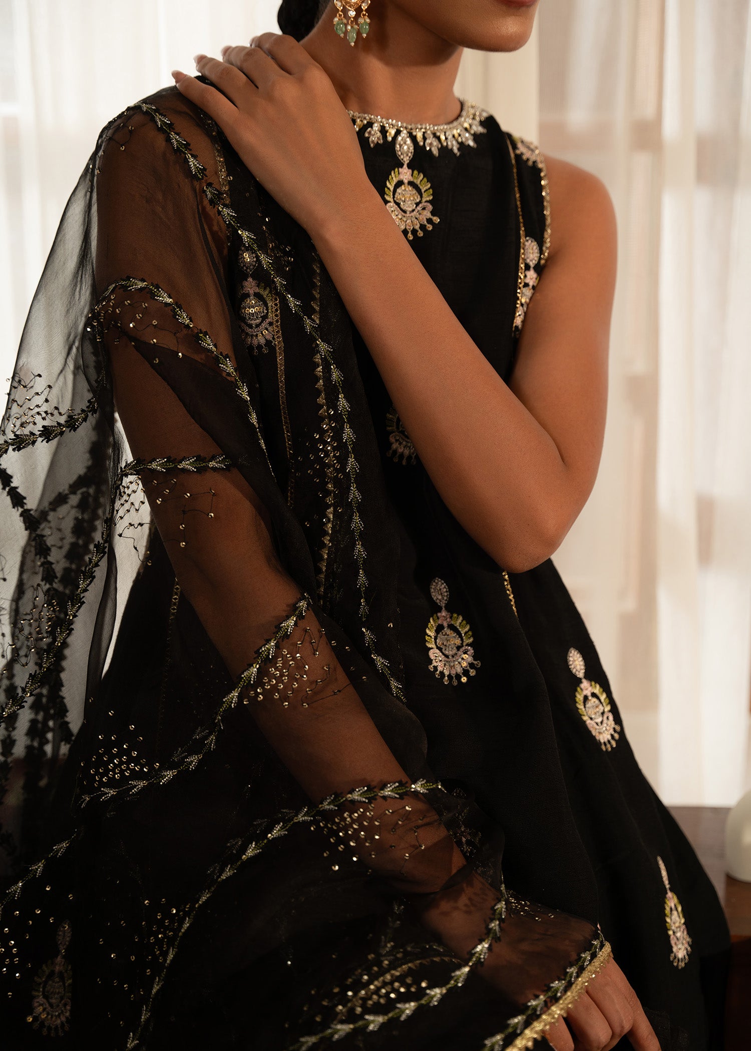 Pakistani Black Embroidered Korean Raw Silk Lehenga (3-Piece) - Image 7