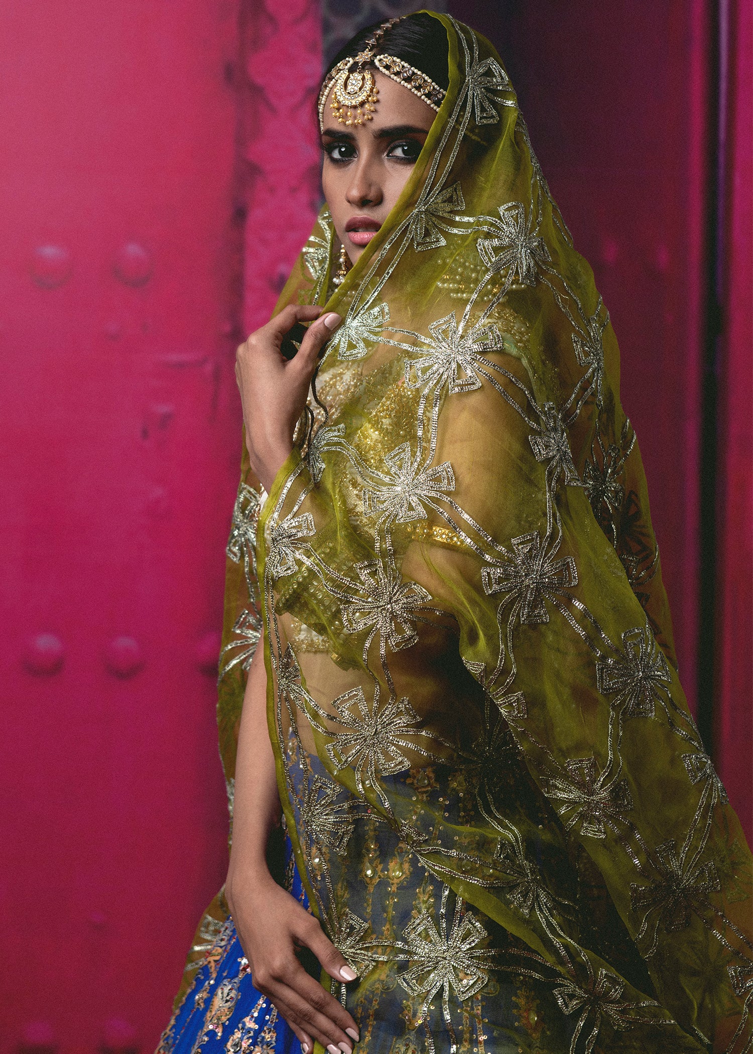 Pakistani Off-White & Black Embroidered Raw Silk Lehnga Choli (3-Piece) - Image 2