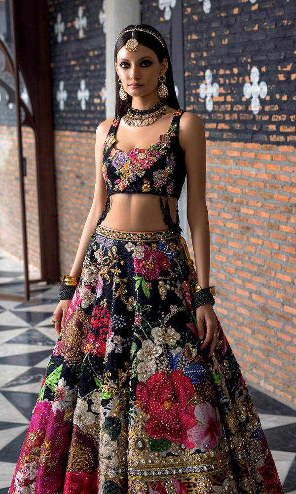Black Sequin Lehnga Choli with Floral Appliqué (3-Piece) - Image 7