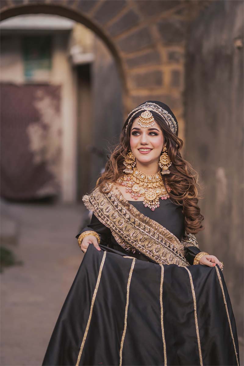 Black Gold Embroidered Silk Lehenga Choli (3-Piece) - Image 2