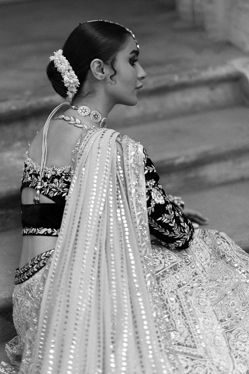 Black Embroidered Velvet Lehenga Set (3-Piece) - Image 7