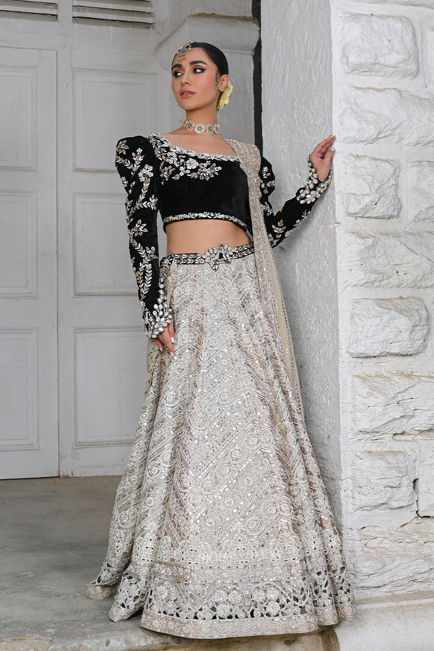 Black Embroidered Velvet Lehenga Set (3-Piece) - Image 8