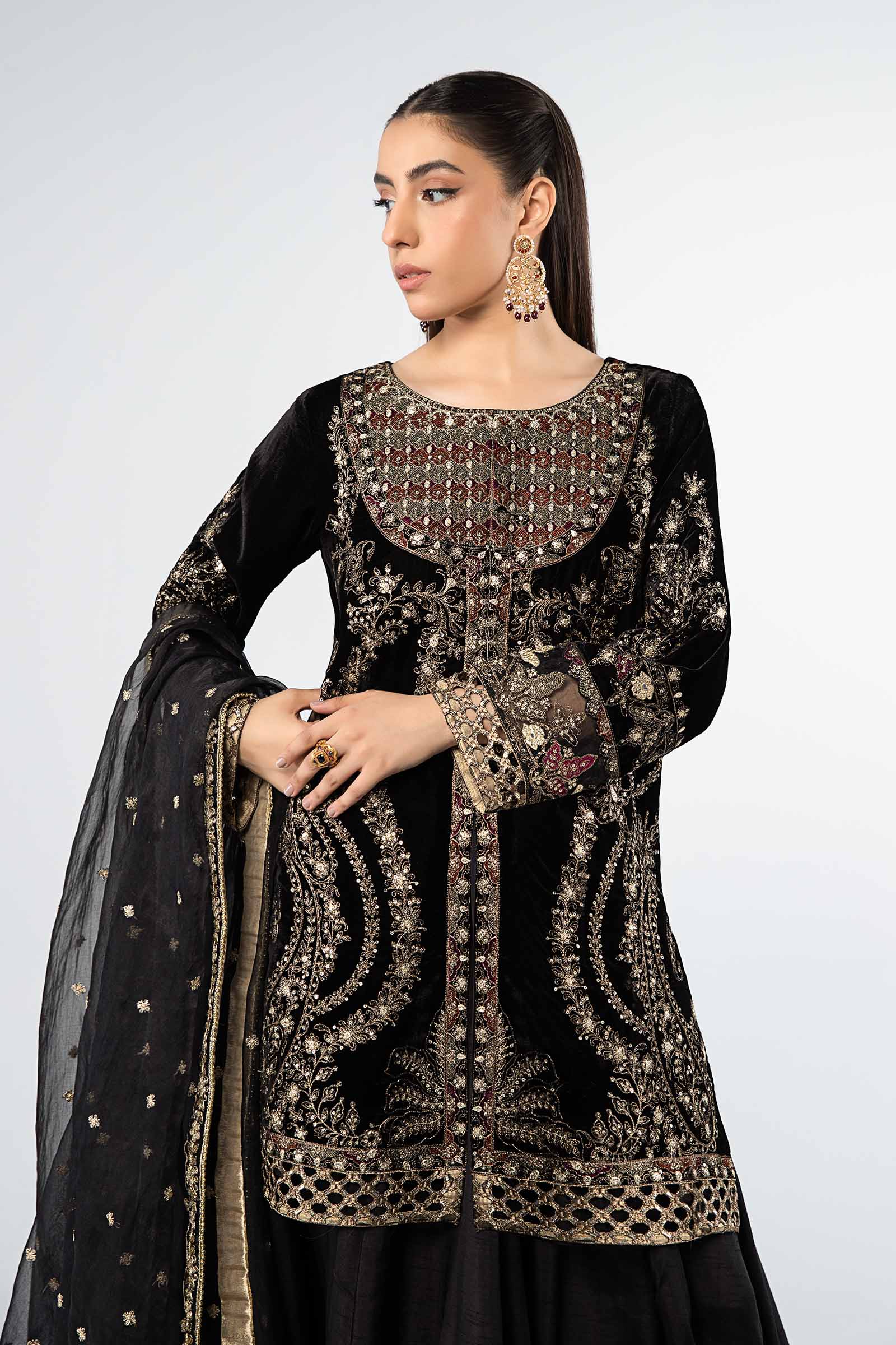 Black Embroidered Velvet Lehenga Set (3-Piece) - Image 2