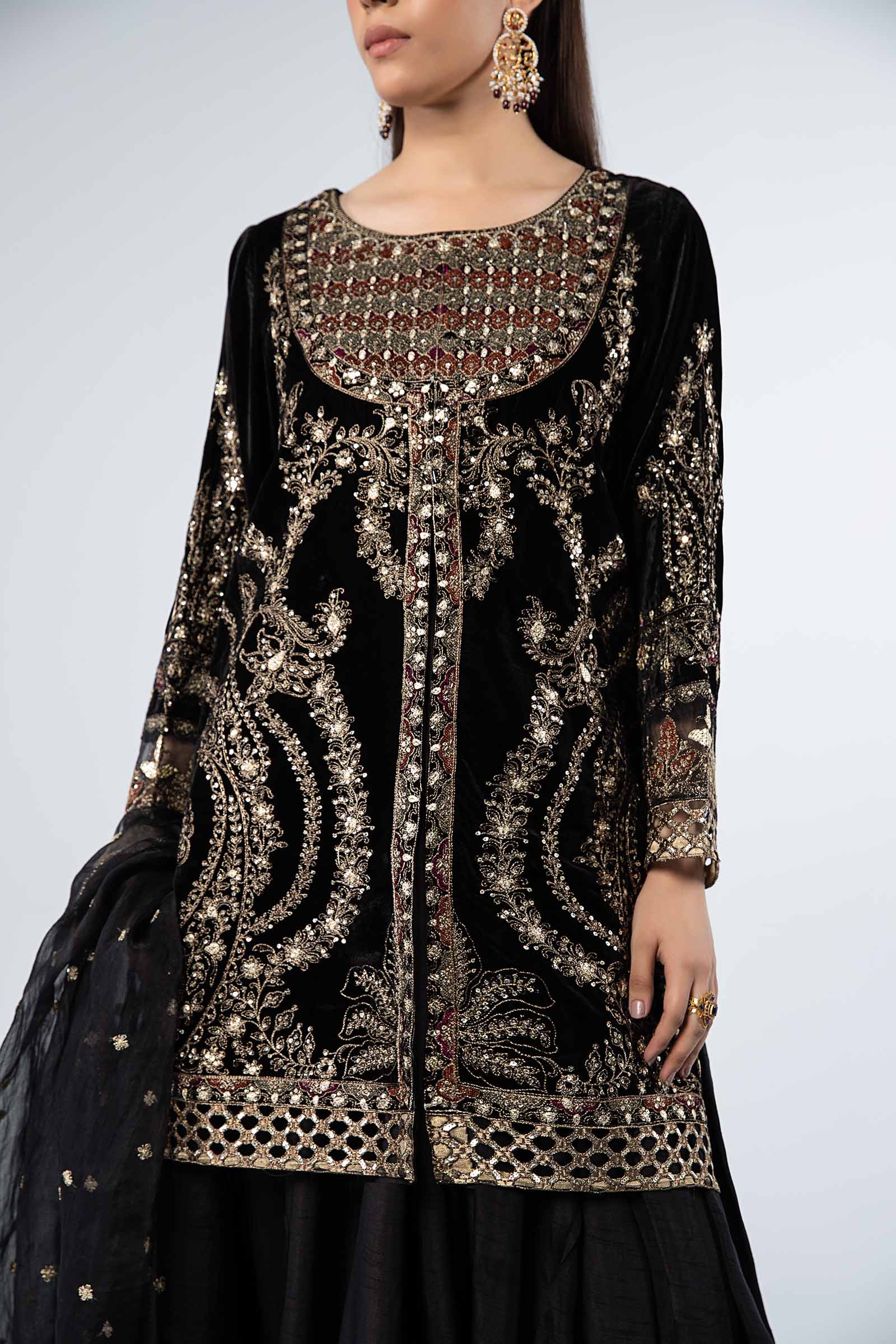 Black Embroidered Velvet Lehenga Set (3-Piece) - Image 3