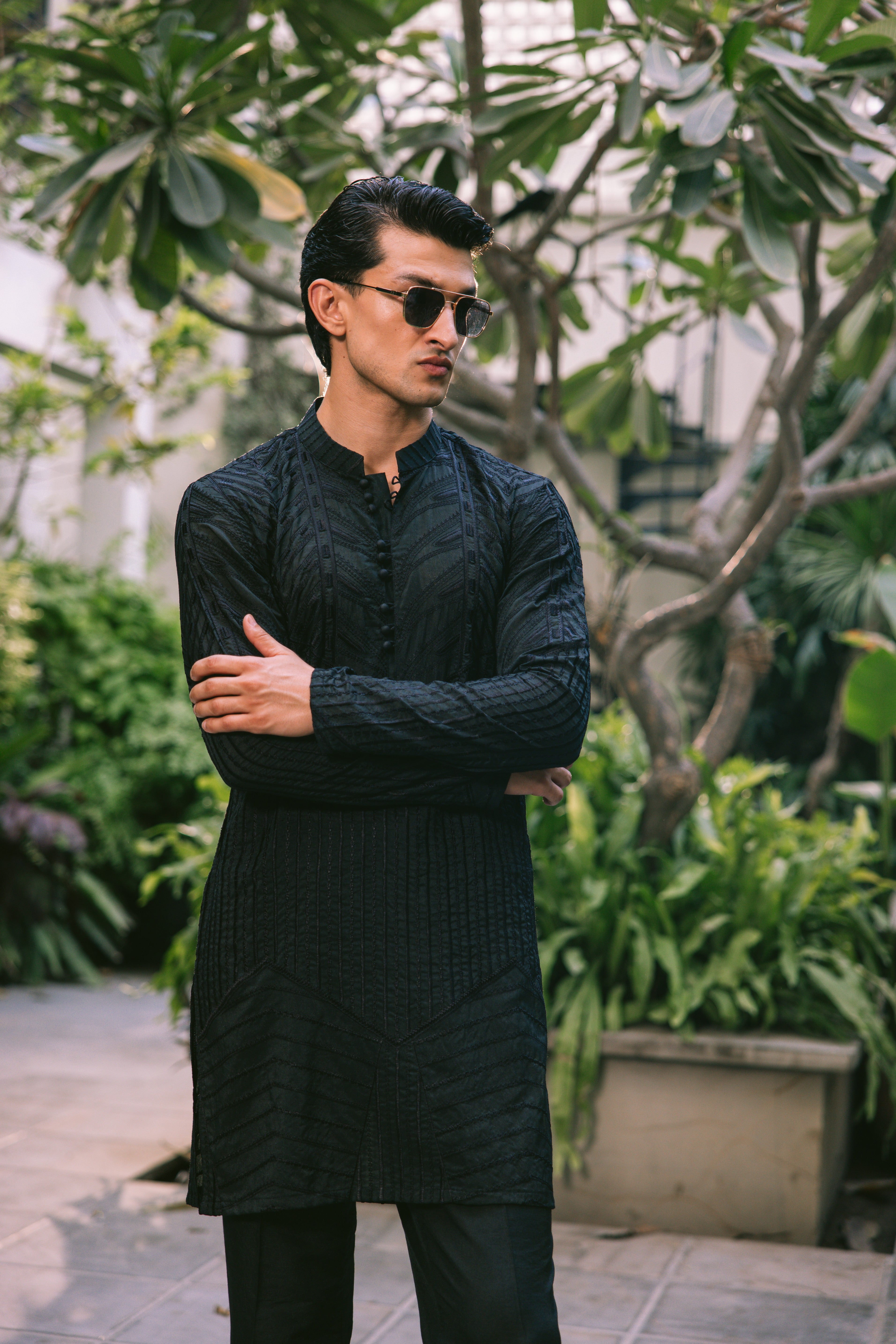 Black Embroidered Textured Kurta Set (2-Piece) - Image 3