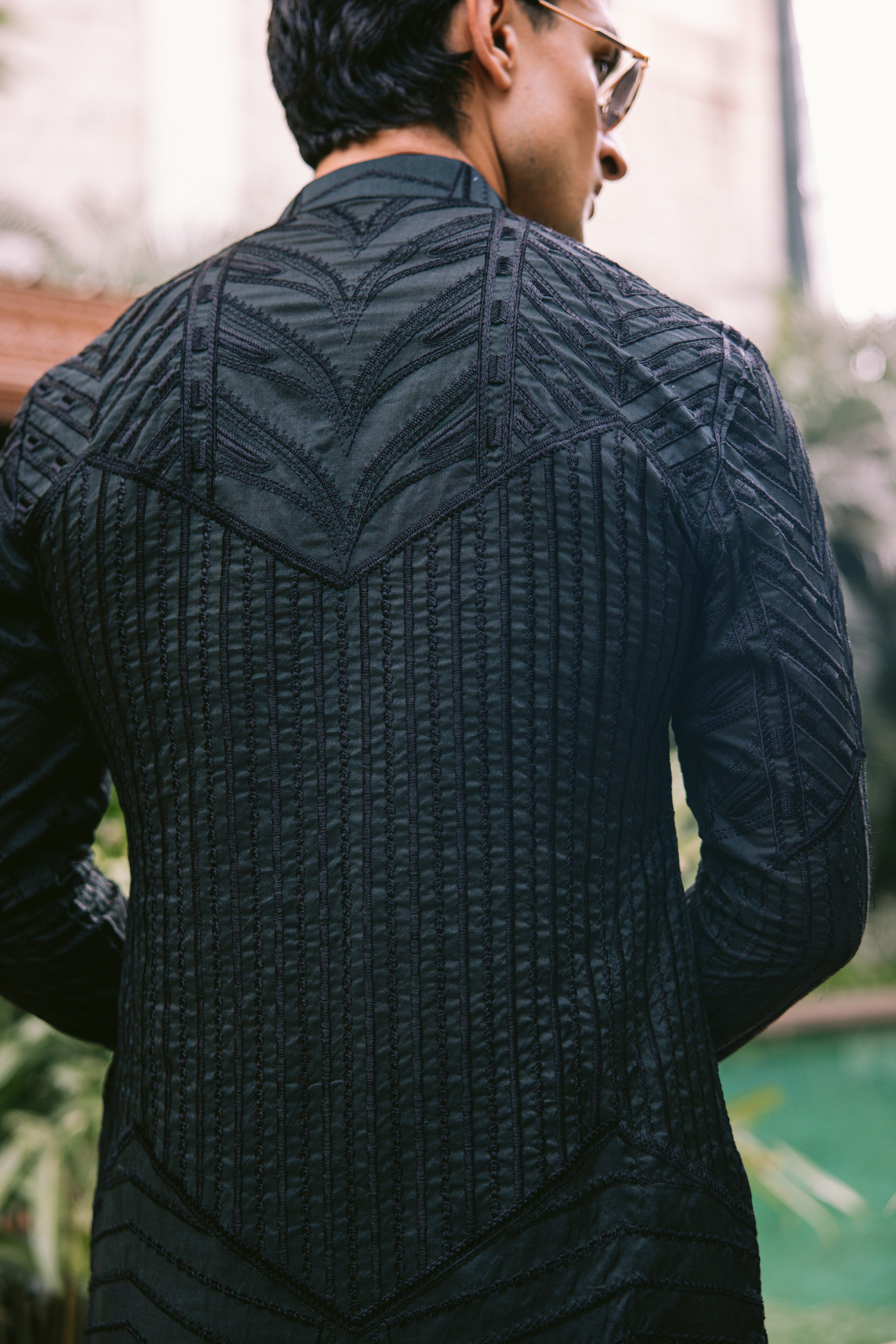 Black Embroidered Textured Kurta Set (2-Piece) - Image 5