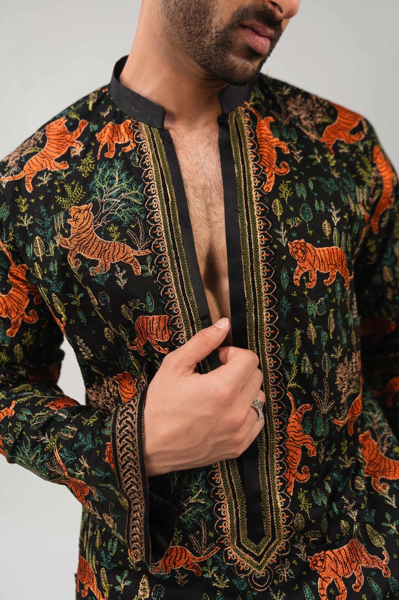 Black Embroidered Cotton Kurta Set (3-Piece) - Image 4