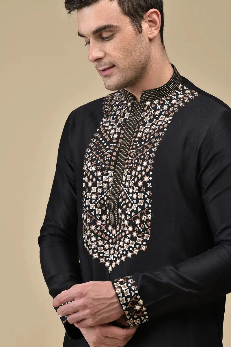 Black Abla & Resham Embroidered Silk Kurta (2-Piece) - Image 4
