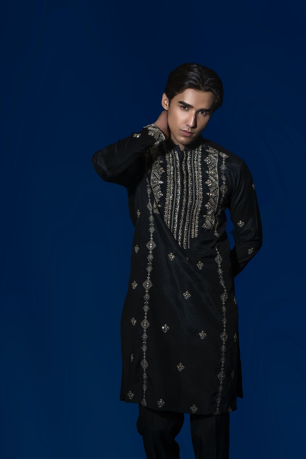 Black Embroidered Silk Kurta Set (3-Piece) - Image 4