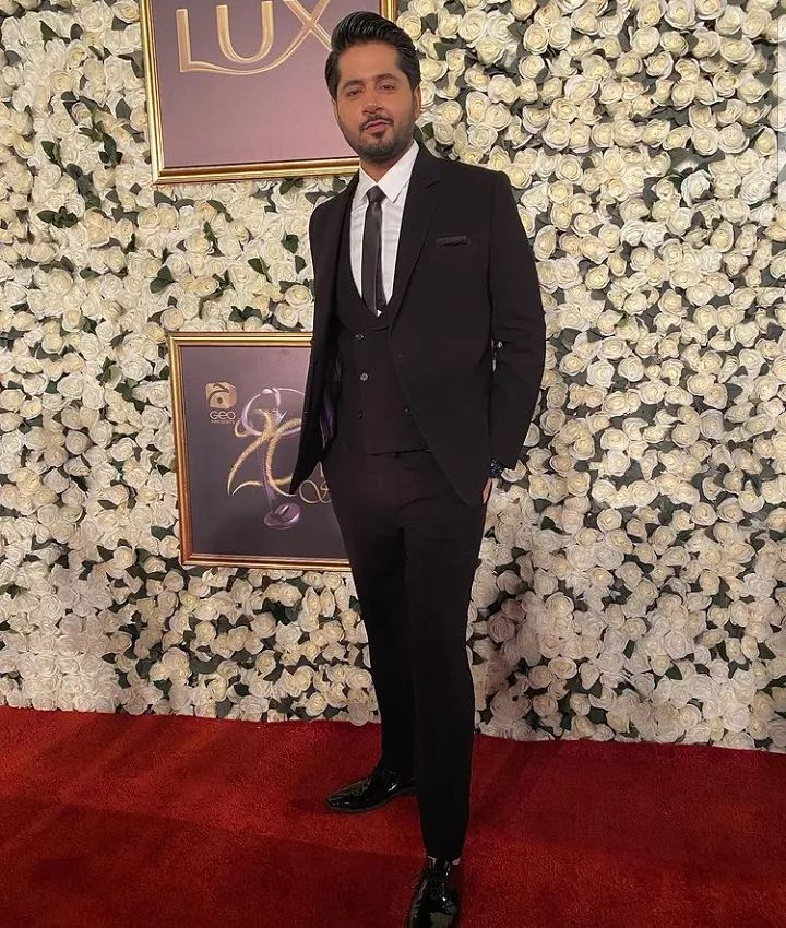 Black Armani Fabric 3-Piece Suit (Double-Breasted Waistcoat) - Image 3