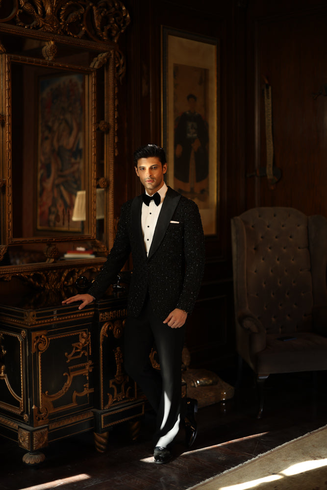 Black Embossed Tuxedo 3-Piece with Bow Tie - Image 3