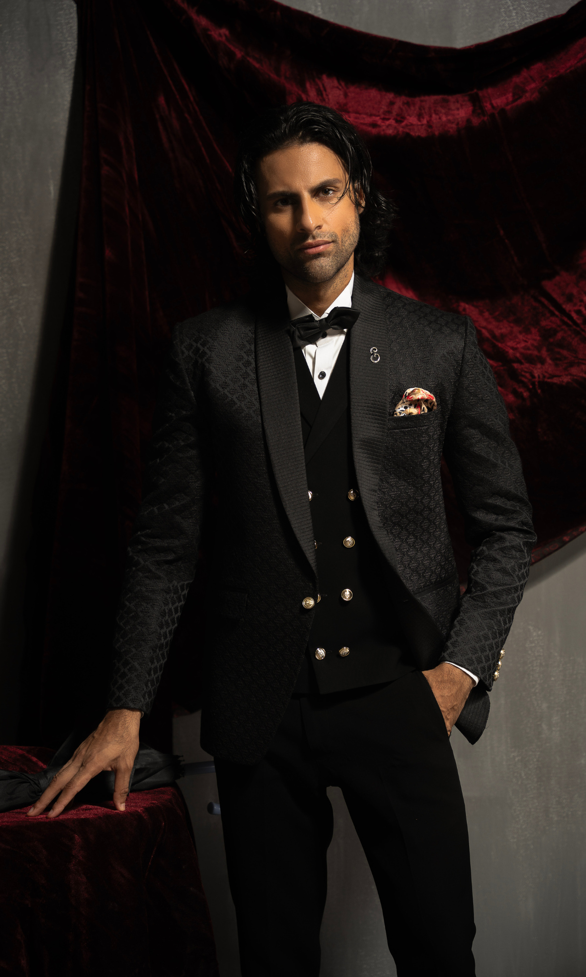 Black Textured Tuxedo Suit with Waistcoat (3-Piece) - Image 5