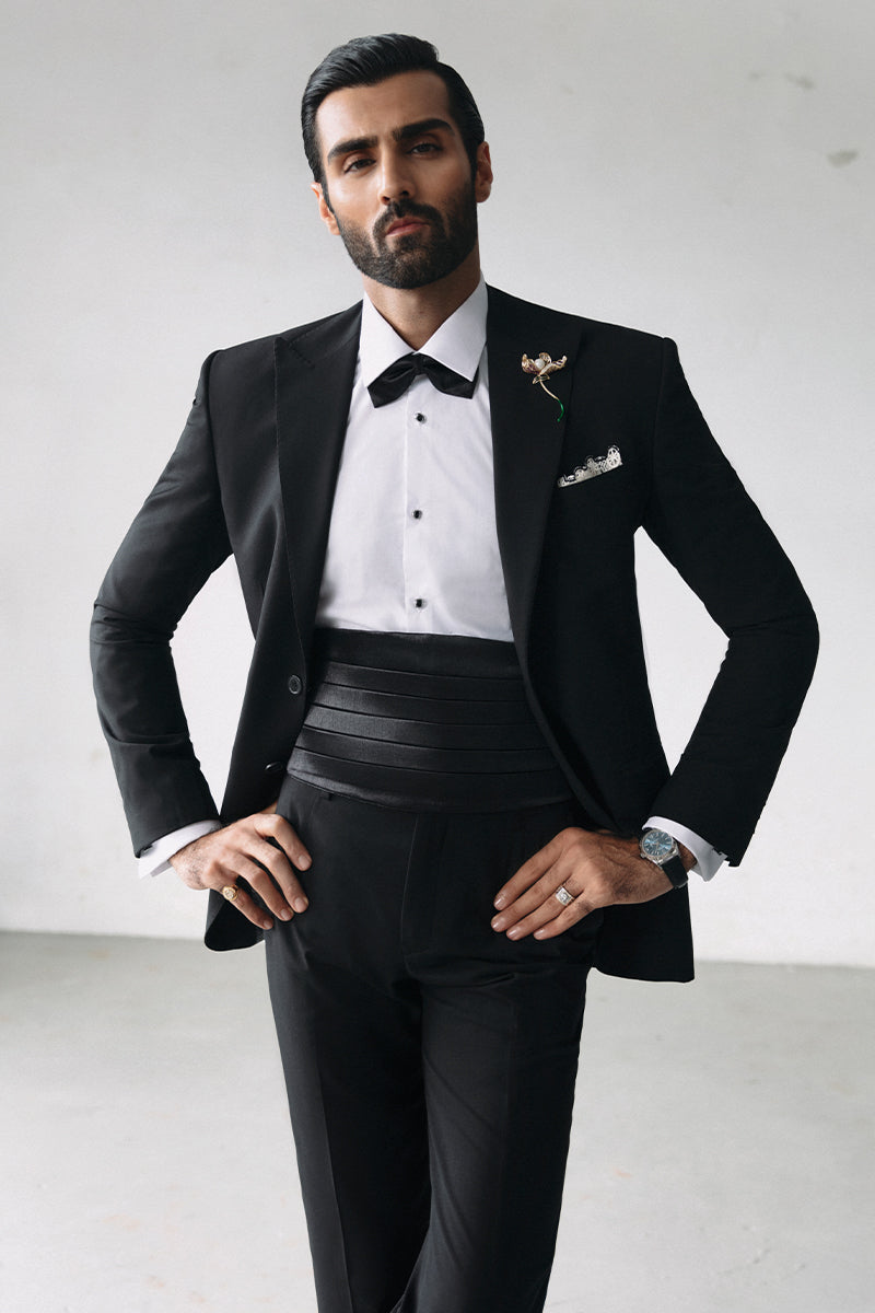 Midnight Black Italian Twill Peak Lapel Tuxedo (3-Piece) - Image 2