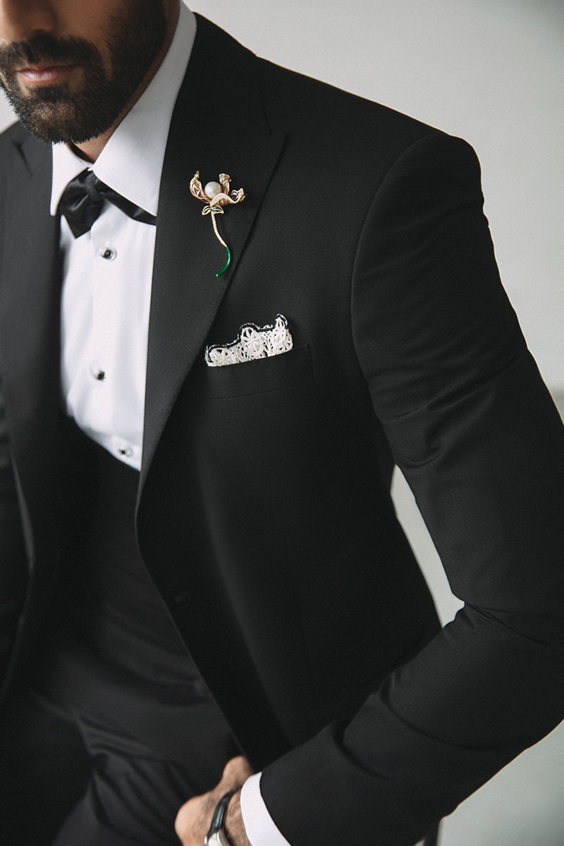 Midnight Black Italian Twill Peak Lapel Tuxedo (3-Piece) - Image 3