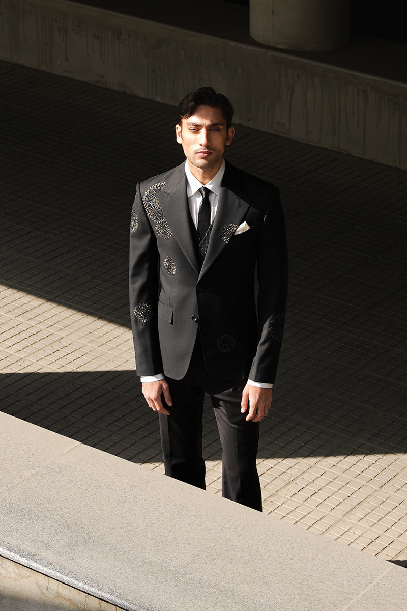 Black Embroidered Super 130 Wool Three-Piece Suit (3-Piece) - Image 4