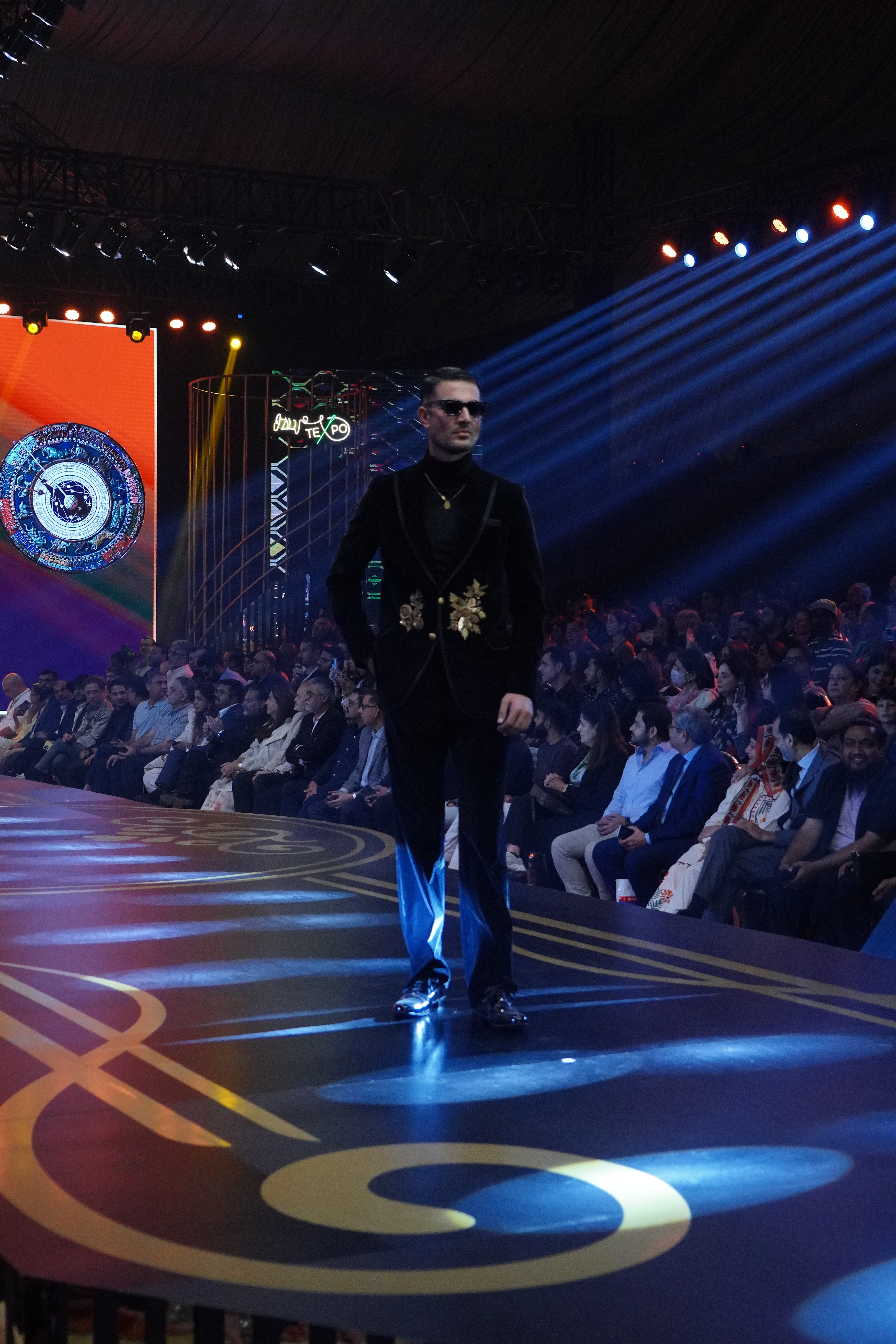 Black Hand-Embroidered Velvet Tuxedo (2-Piece) - Image 4