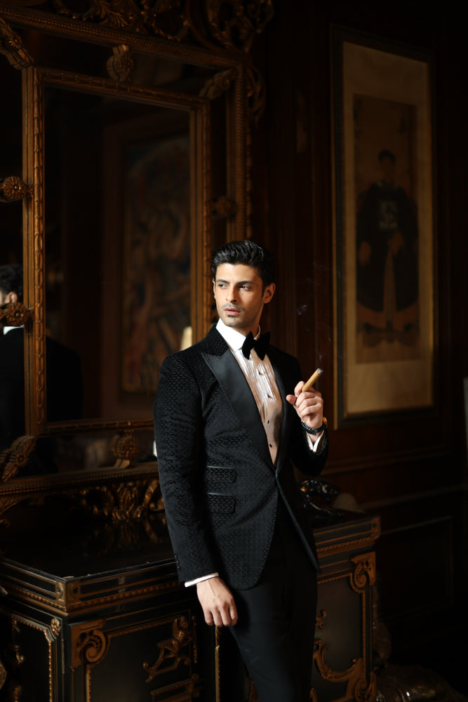 Black Velvet One-Button Satin Lapel Tuxedo (3-Piece) - Image 5